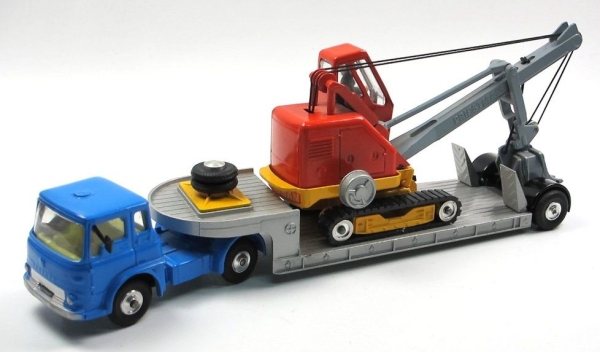 Corgi Toys Bedford Machinery Carrier with digger 1963 Major Carrimore DieCast Model (0512)